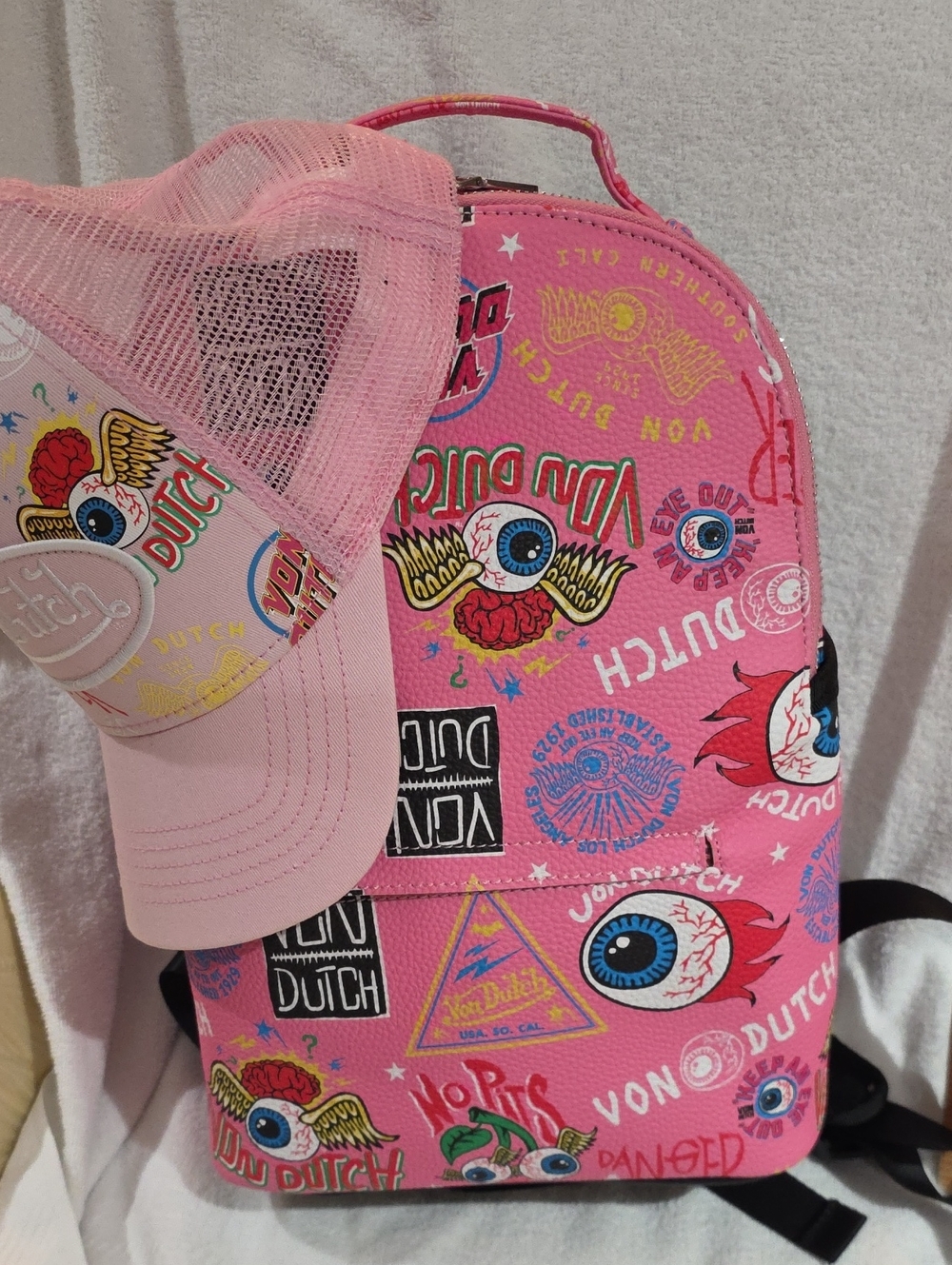 Von Dutch Pink Graphic Backpack with Matching Pink Mesh Trucker Cap RARE PAIR